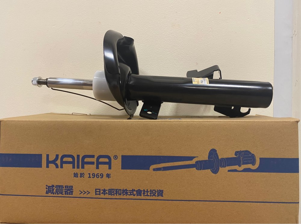 Амортизатор передний правый KAIFA MA3231R