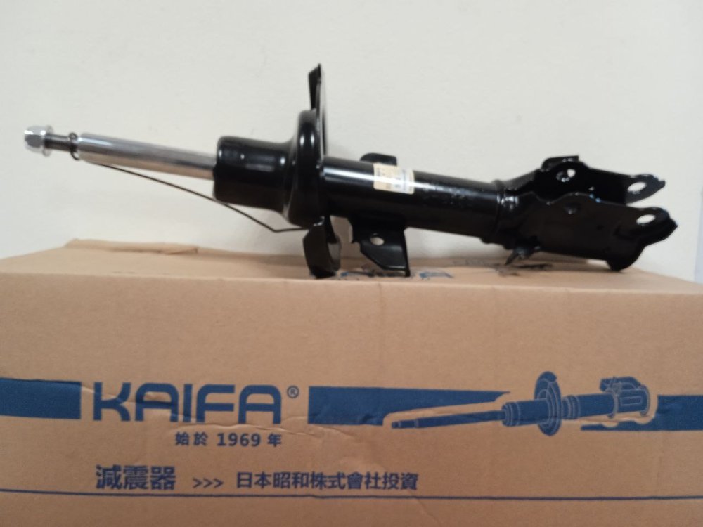 Амортизатор передний левый KAIFA MA4181L1